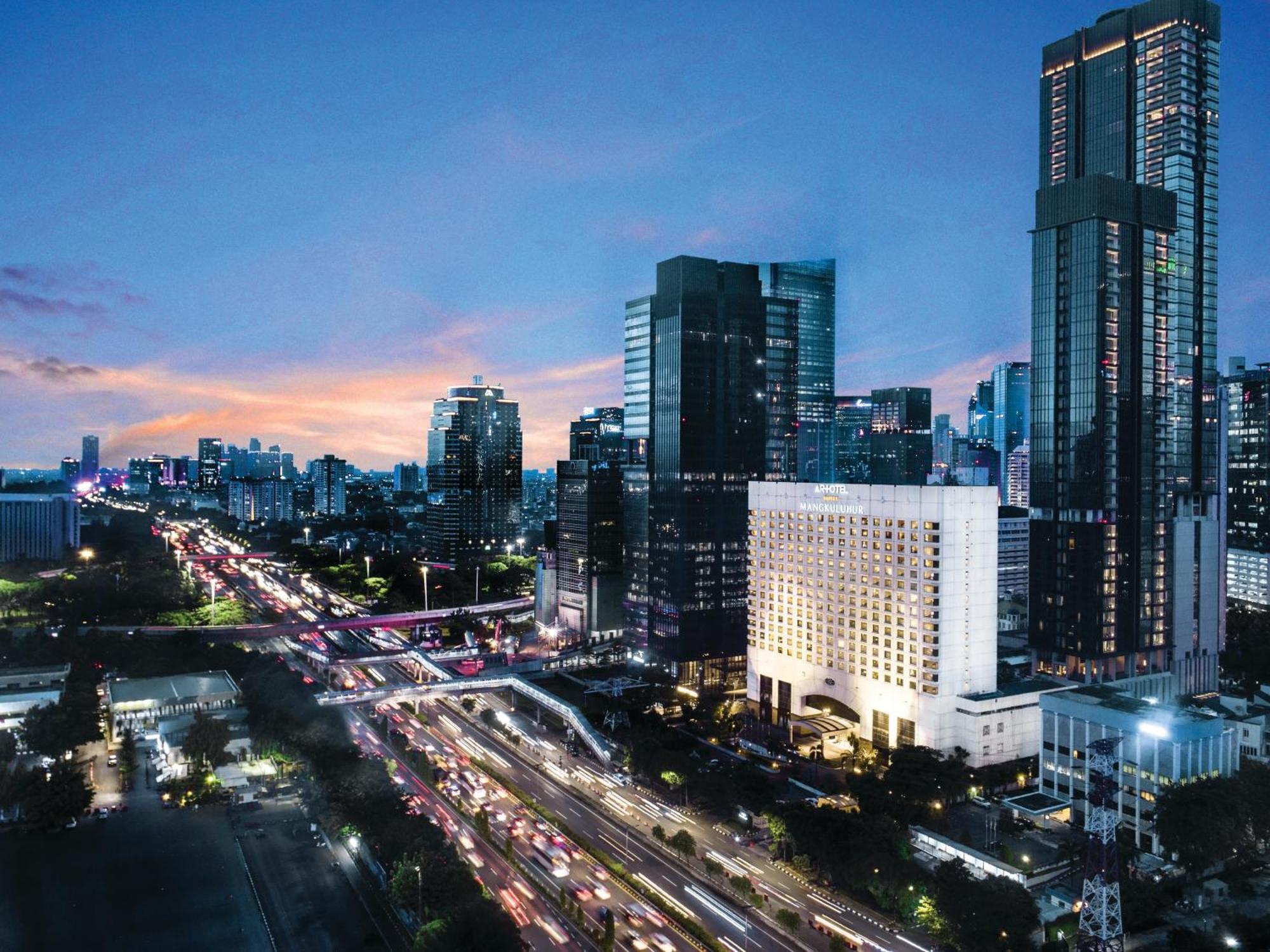 Mangkuluhur Artotel Suites Yakarta Exterior foto